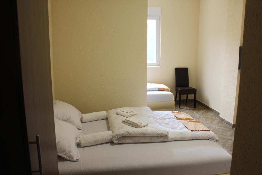 Guesthouse Eko Piva Plužine Extérieur photo